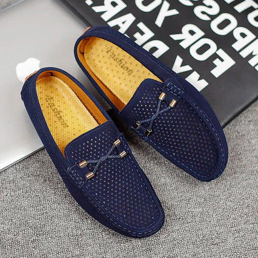 Sommerloafers til Herre i Håndlaget Skinn – Pustende Slip-on Mokasiner med Hullmønster