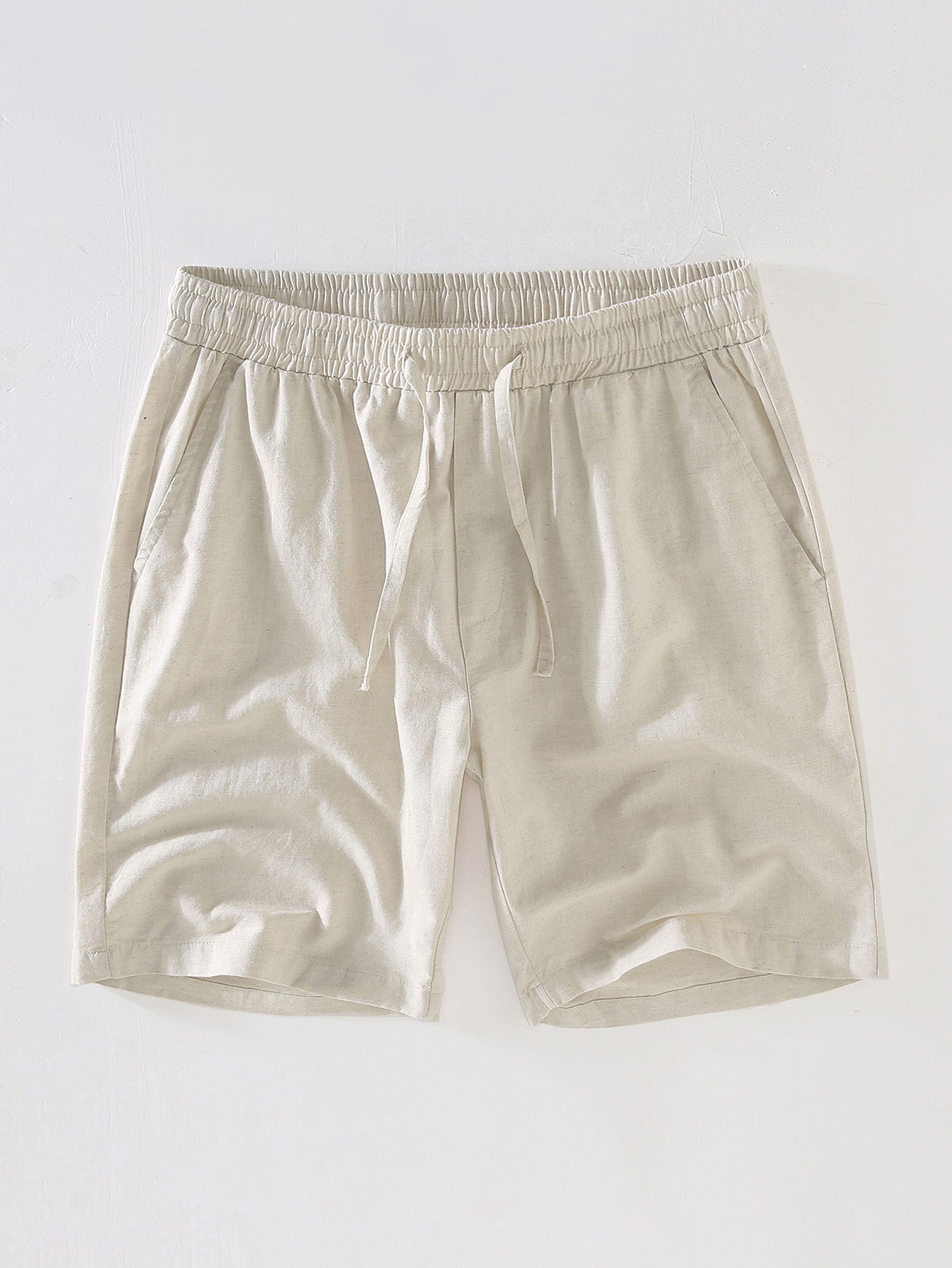 Linne-rayonblanding med knapplukking skjorte og linne shorts med snøring