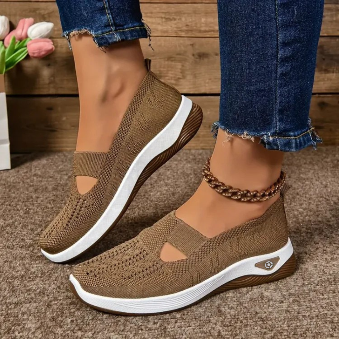 Komfortable, pustende ortopediske slip-on sneakers for kvinner