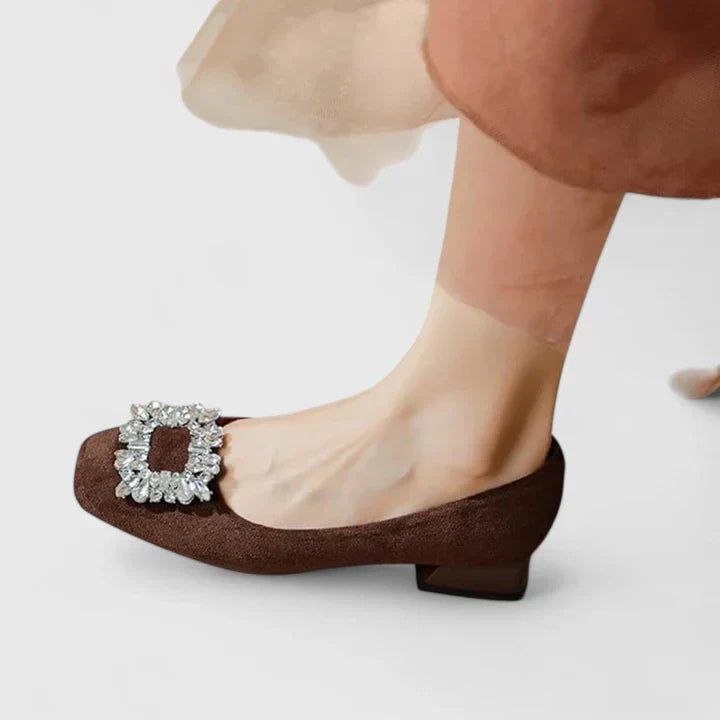 Klaudia – Ortopediske elegante hæler