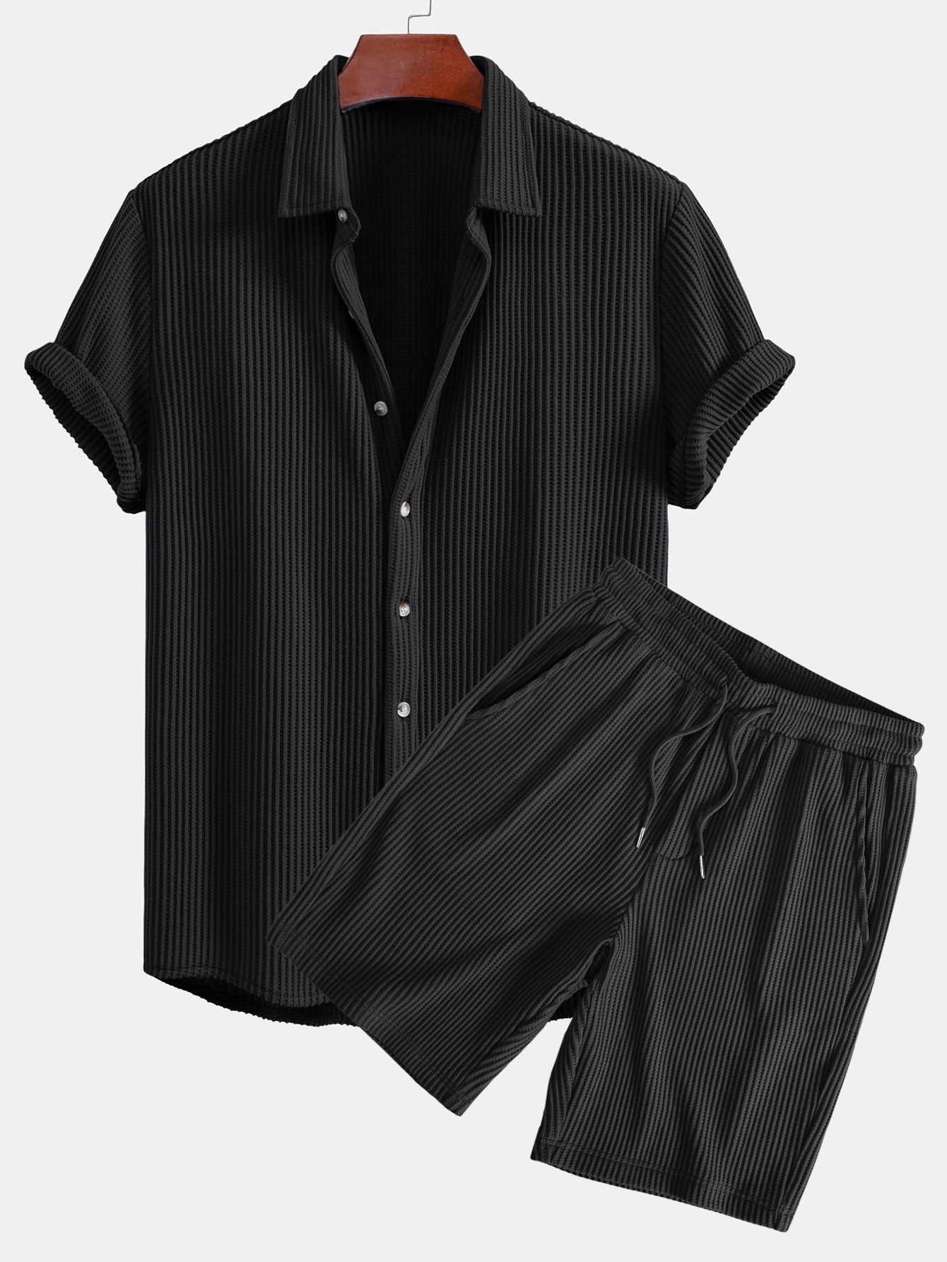 Vaffel-knappet skjorte og trekkkoord vaffelshorts