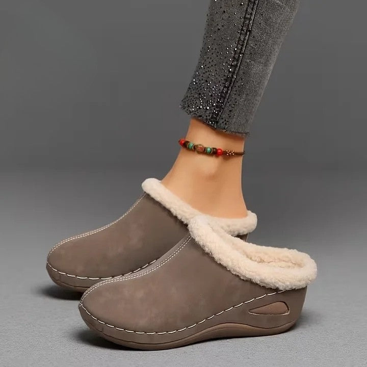 ScandiWear – Pelsfôrede slip-on sandaler