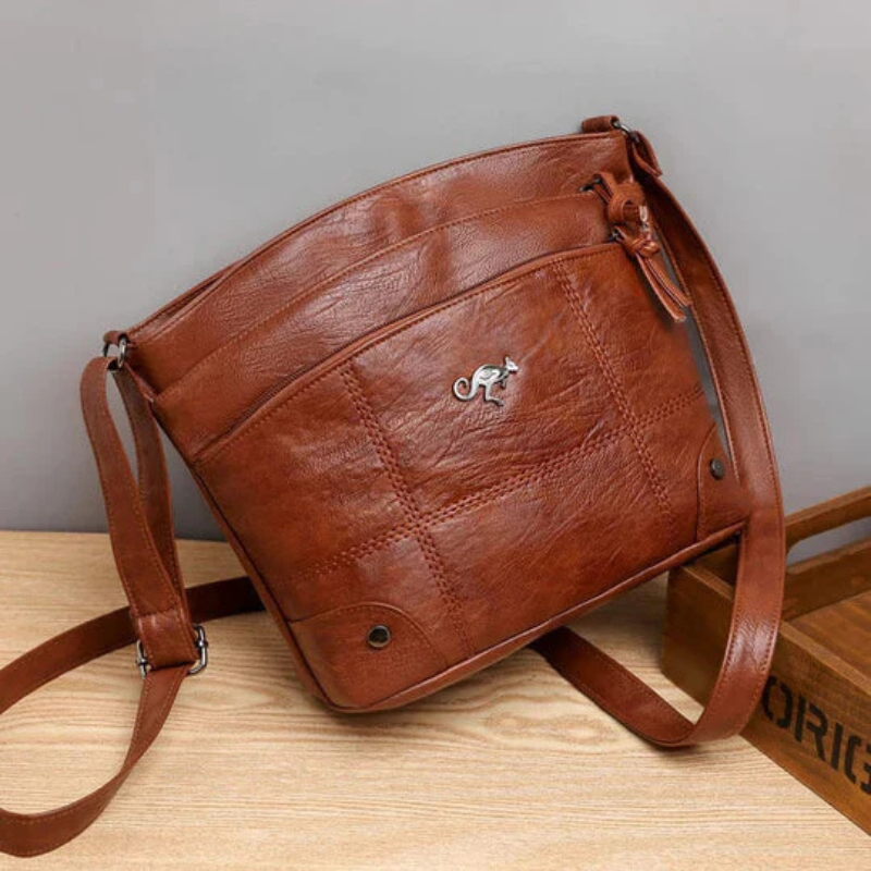 Lær Kenguru Pin Crossbody Bag