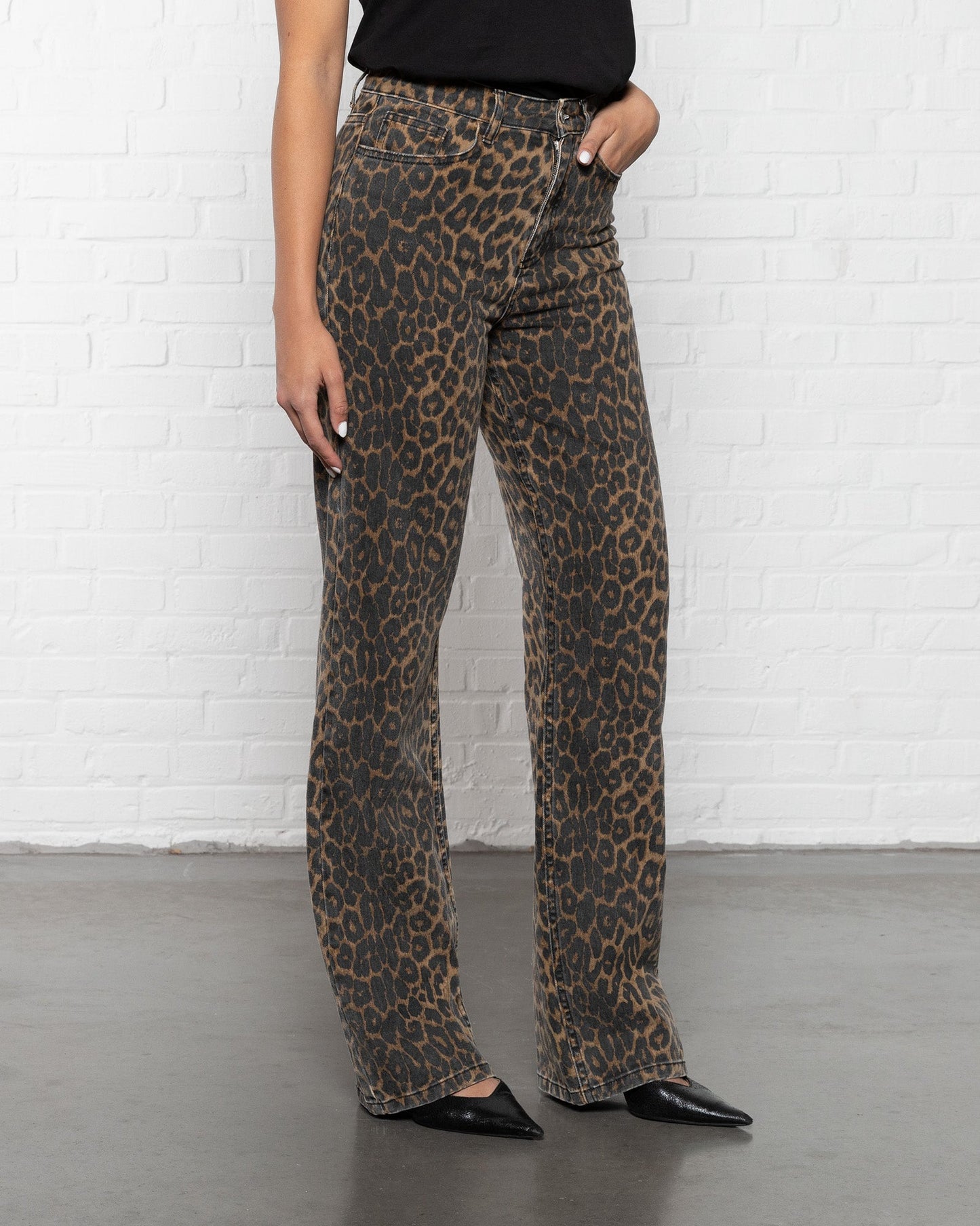 LEOPARD BOOTCUT JEANS