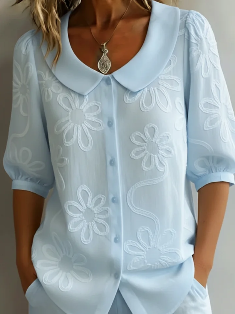 Sara – Bluse med broderte blomster
