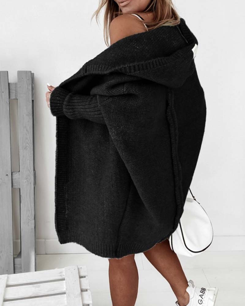 Ensfarget cardigan med flaggermushette