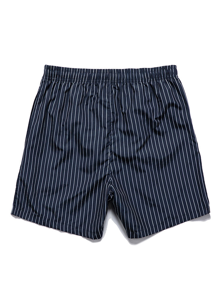 Linne-look kortermet skjorte og badeshorts med stripete mønster