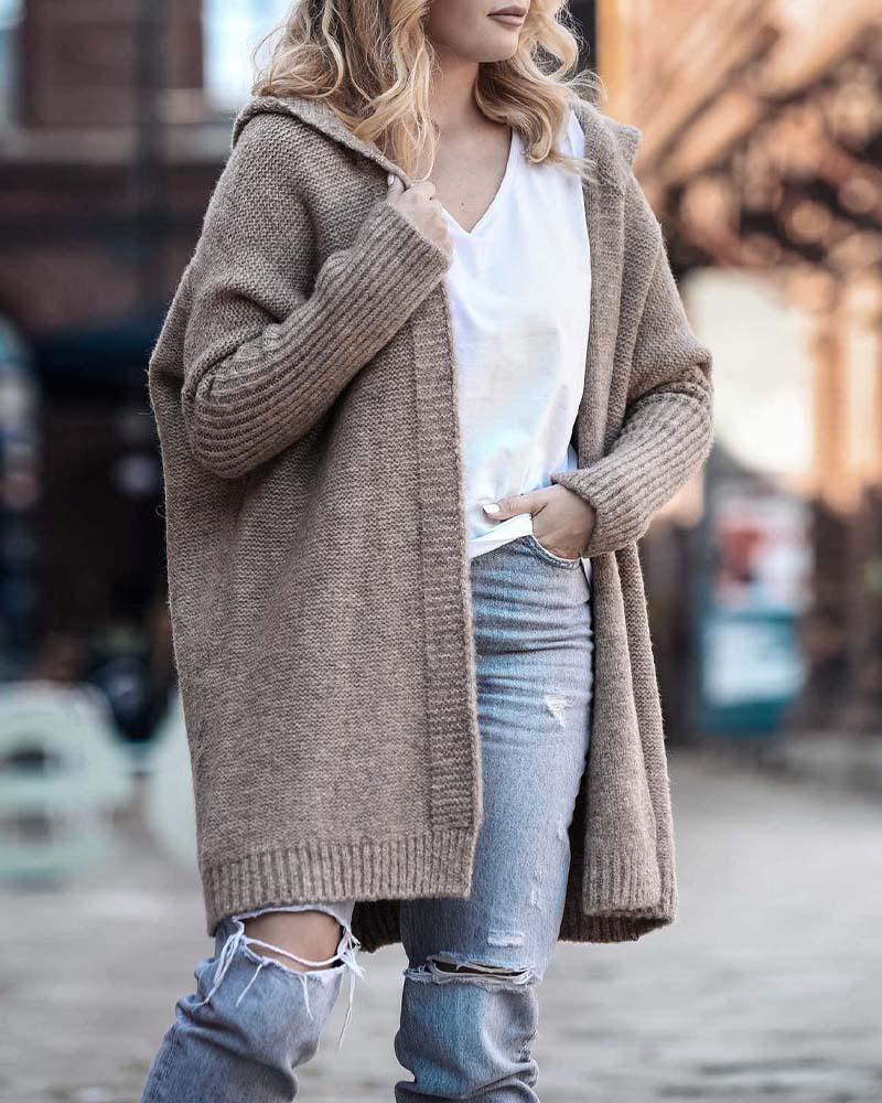 Ensfarget cardigan med flaggermushette