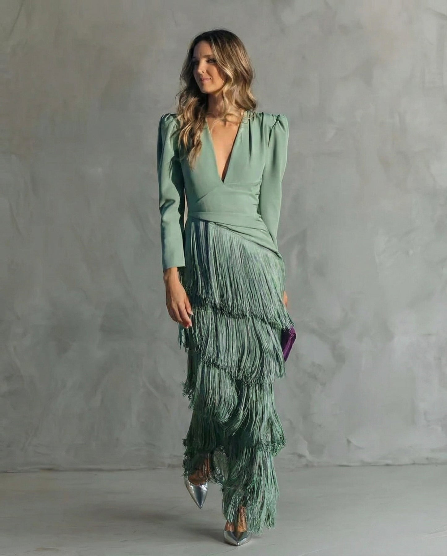 Clara™ | Elegant midi-kjole med frynser på ermene