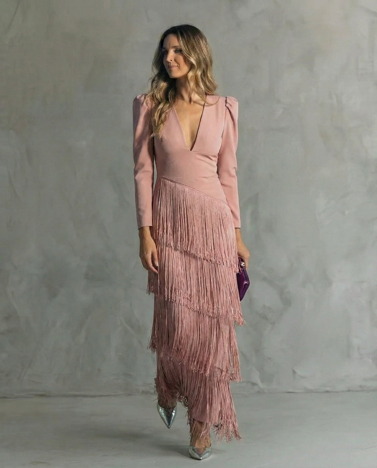 Clara™ | Elegant midi-kjole med frynser på ermene