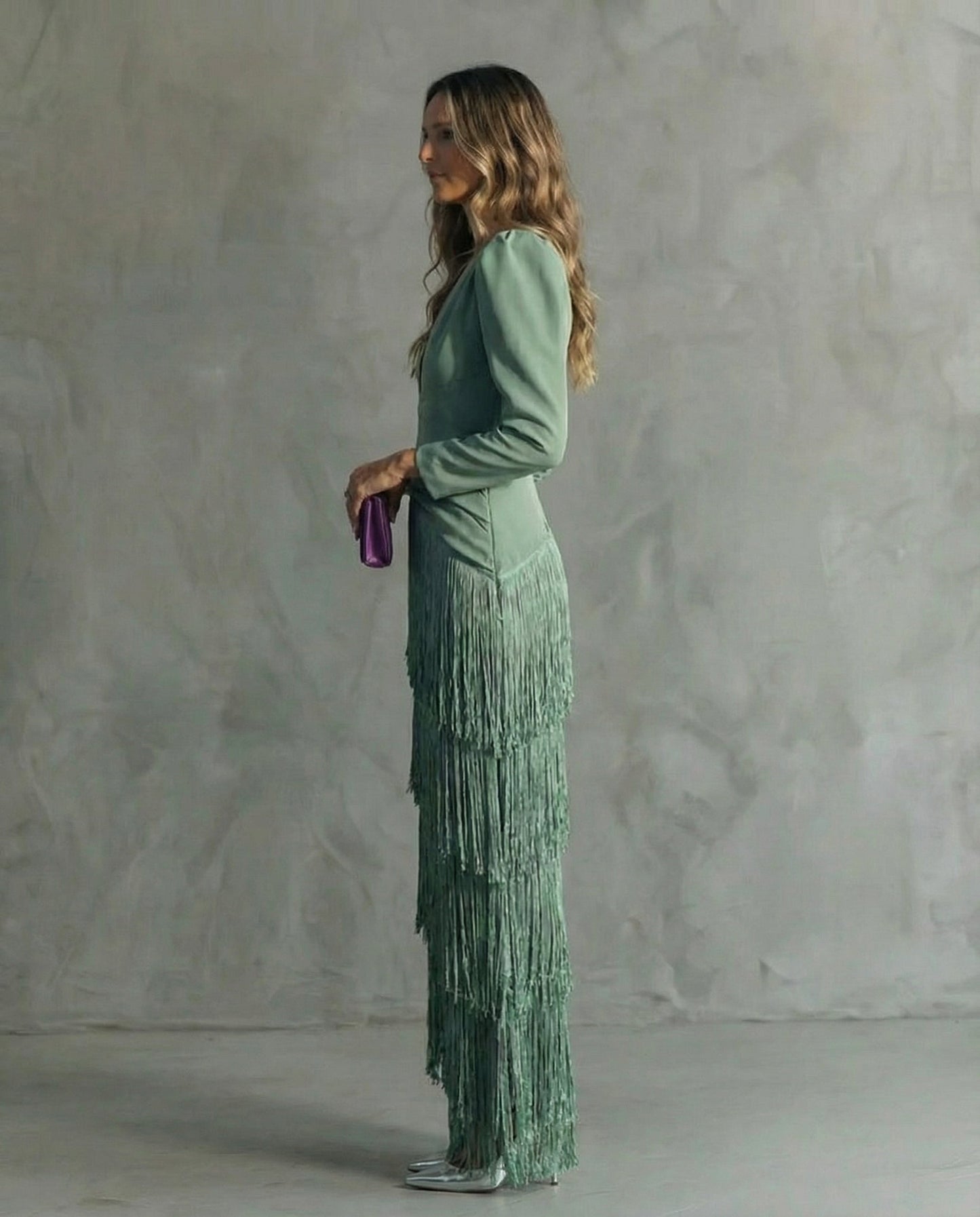 Clara™ | Elegant midi-kjole med frynser på ermene