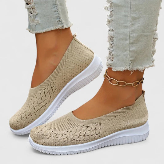 ODARA | ORTOPEDISKE SLIP-ONS